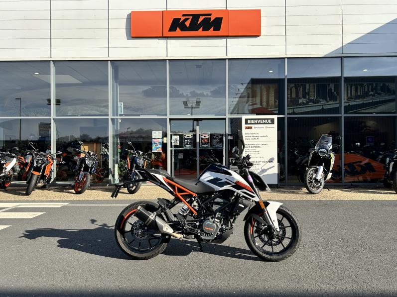 KTM 125 DUKE ABS
