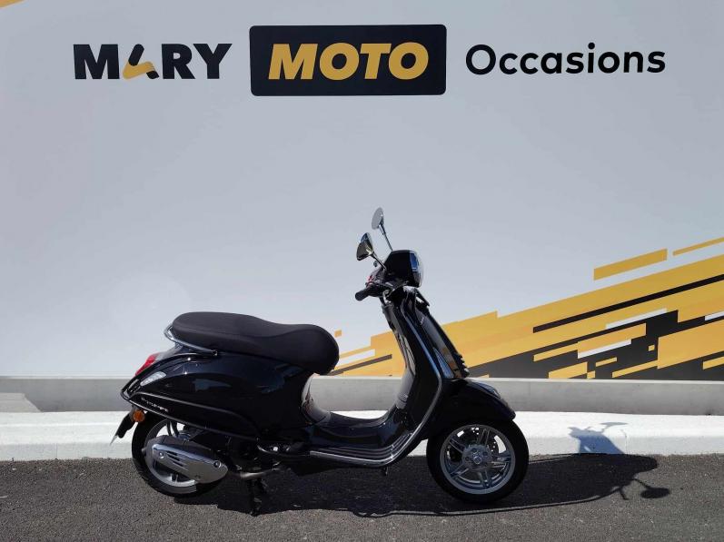 VESPA PRIMAVERA 125